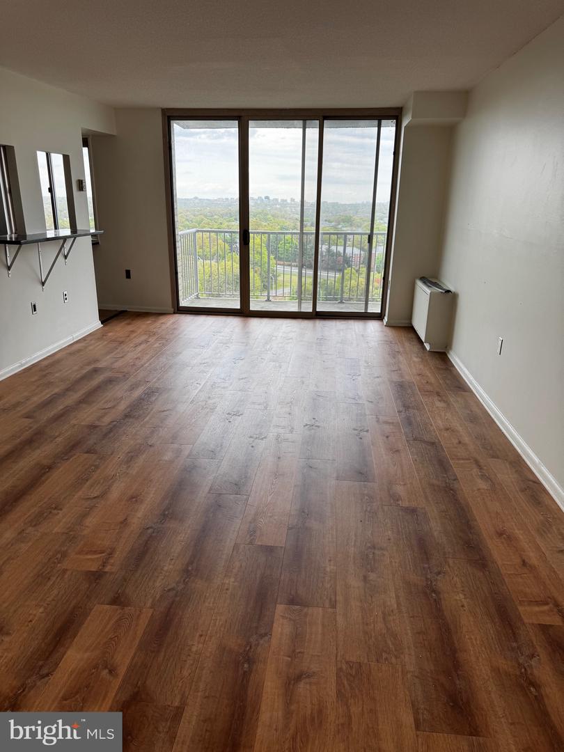 2500 N Van Dorn St #1415 Property Photo 19