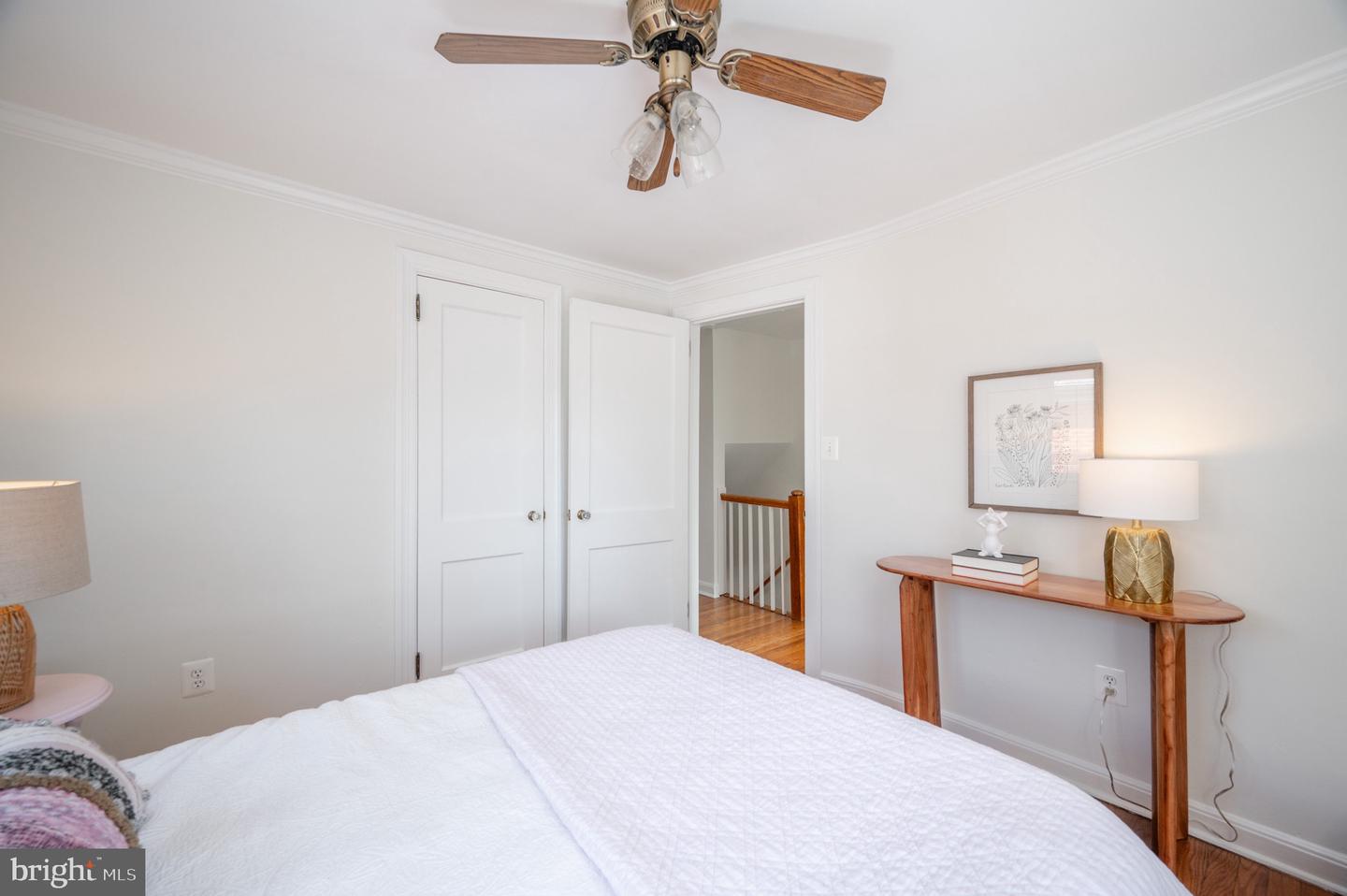 2406 Burke Ave #a Property Photo 13