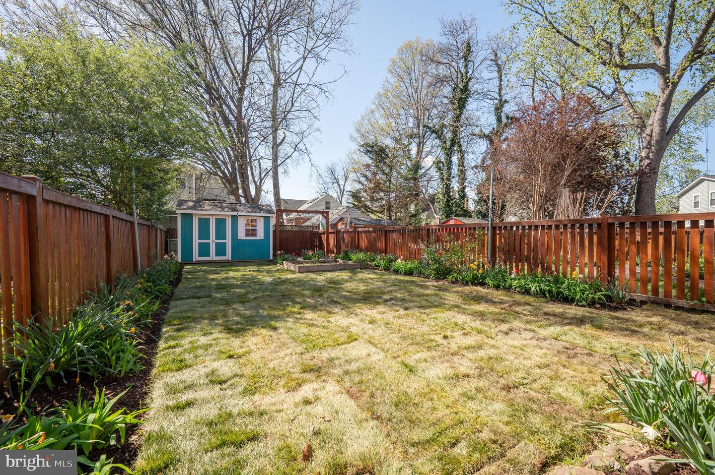 2406 Burke Ave #a Property Photo 27