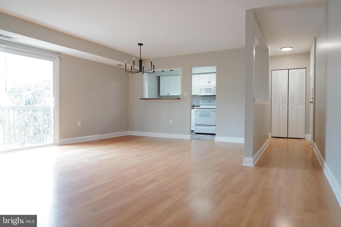 3330 S 28th St #402 Property Photo 1