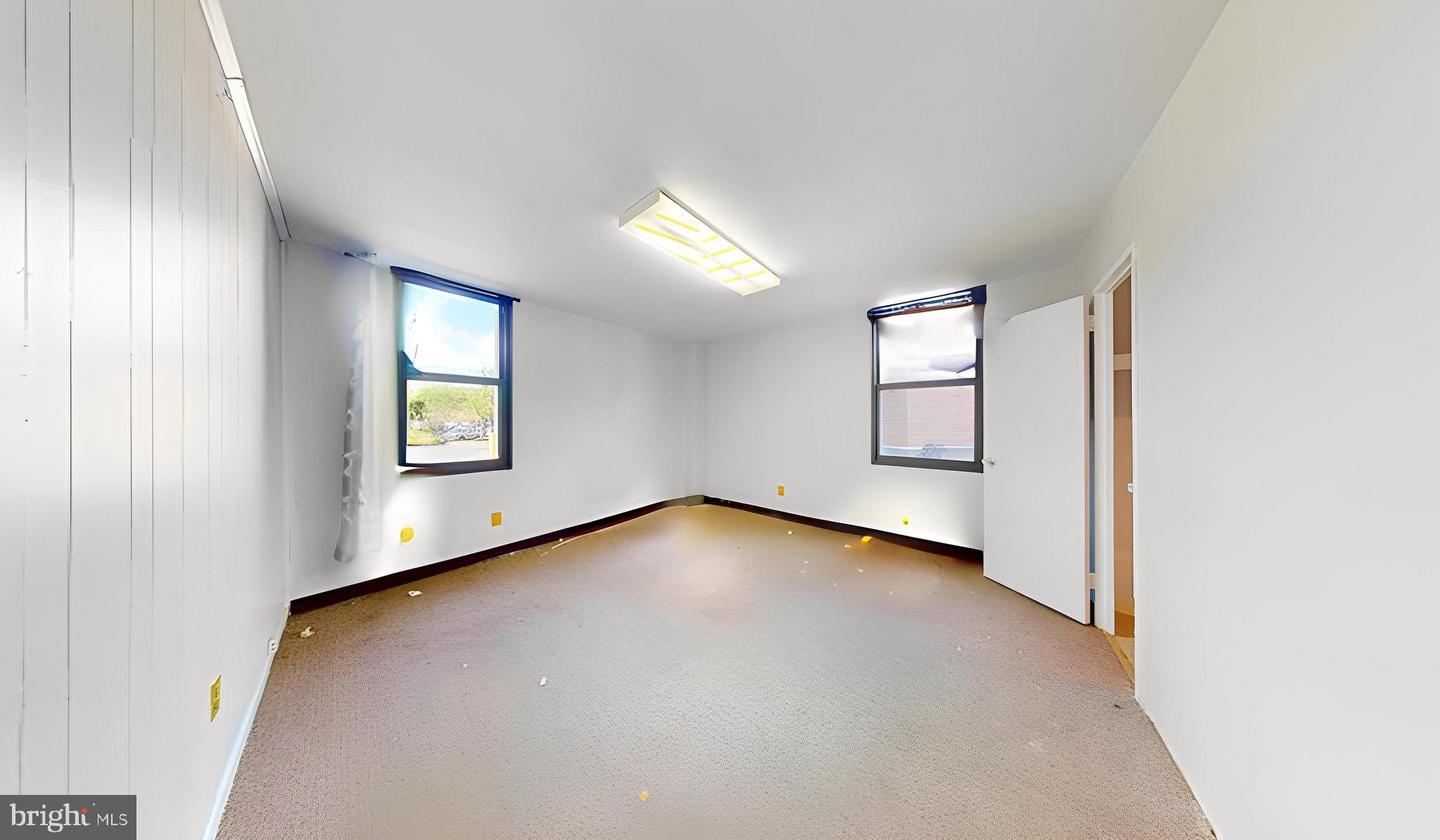 4600 Duke St #419 Property Photo 17