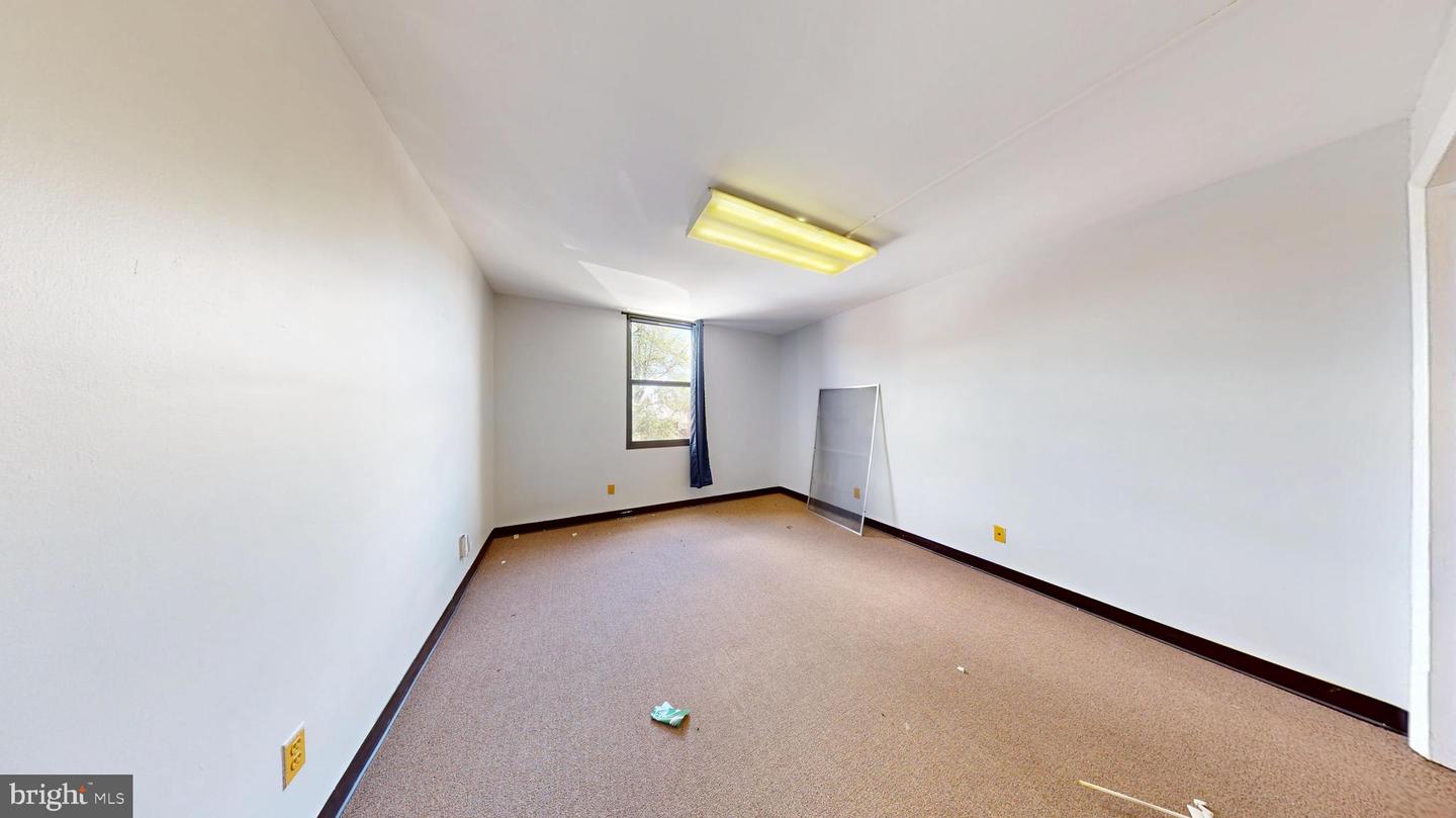 4600 Duke St #419 Property Photo 25