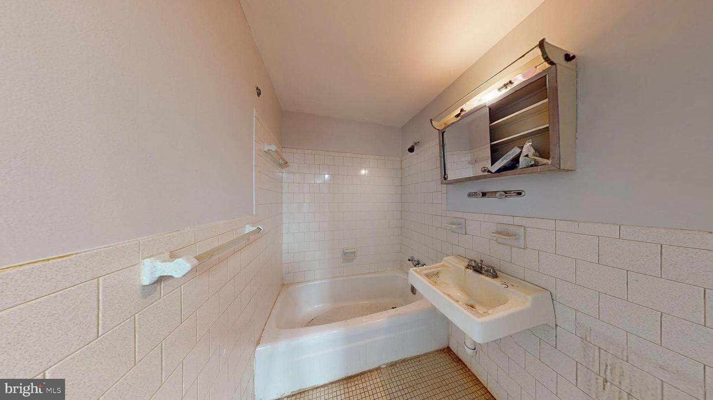 4600 Duke St #419 Property Photo 28
