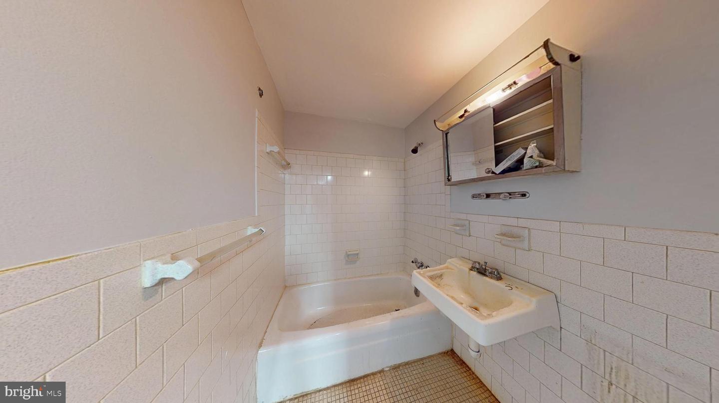 4600 Duke St #419 / 420 Property Photo 24
