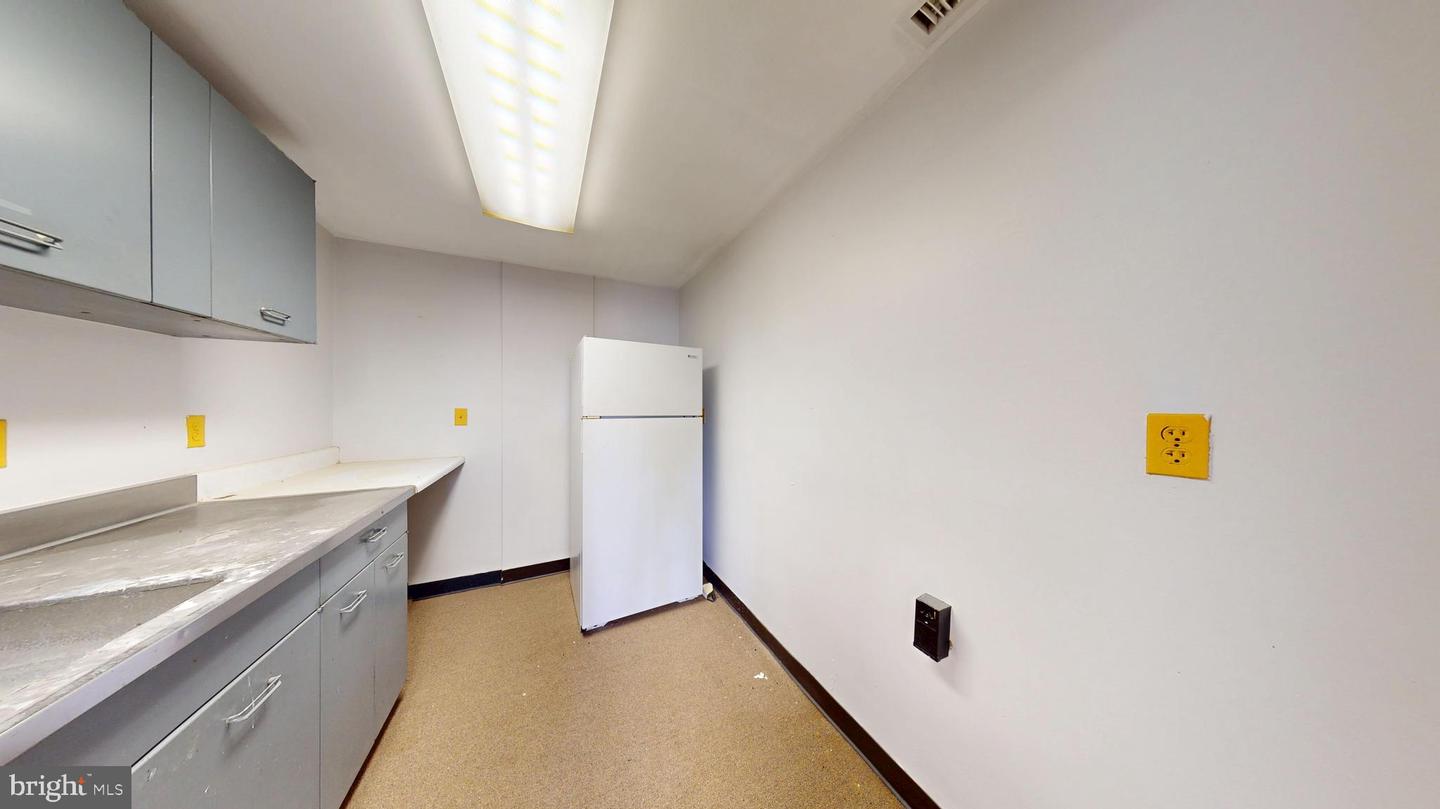 4600 Duke St #419 / 420 Property Photo 29