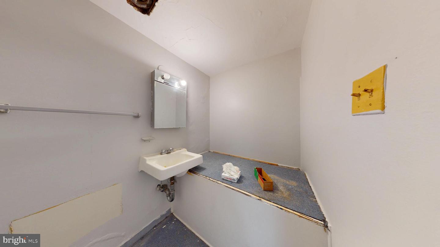 4600 Duke St #419 / 420 Property Photo 45