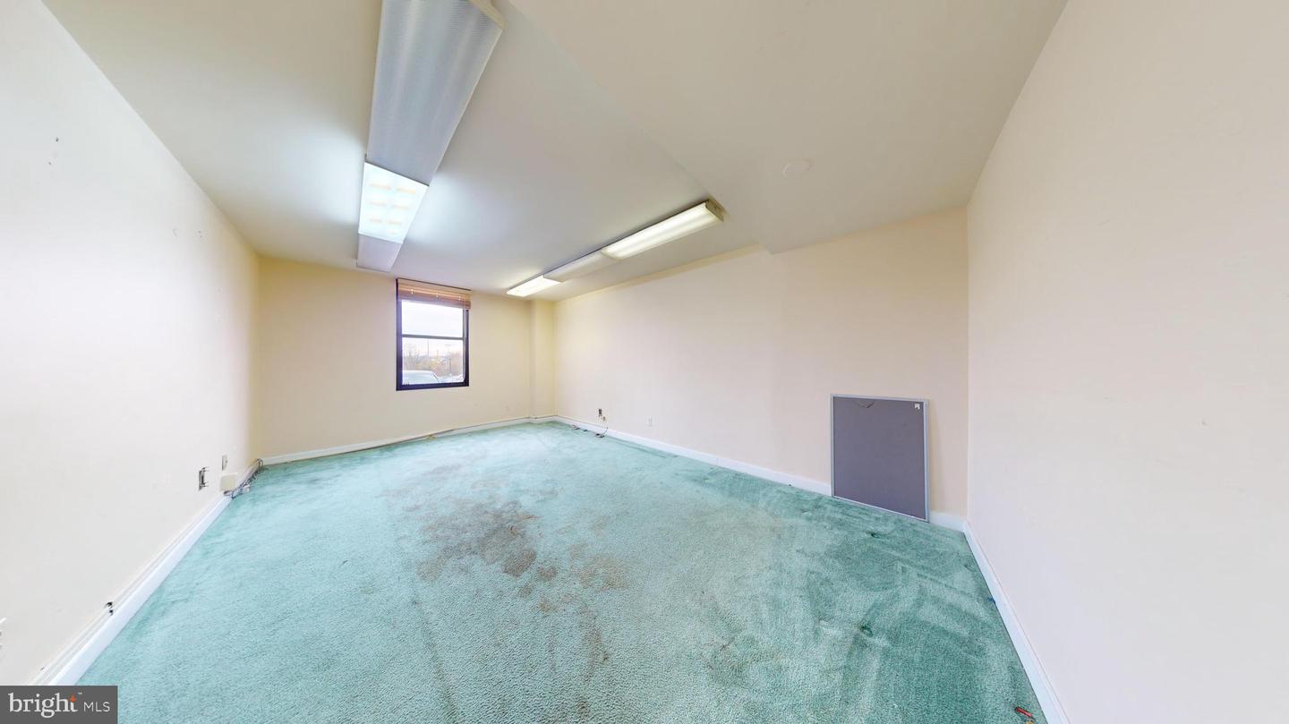 4600 Duke St #328 Property Photo 15