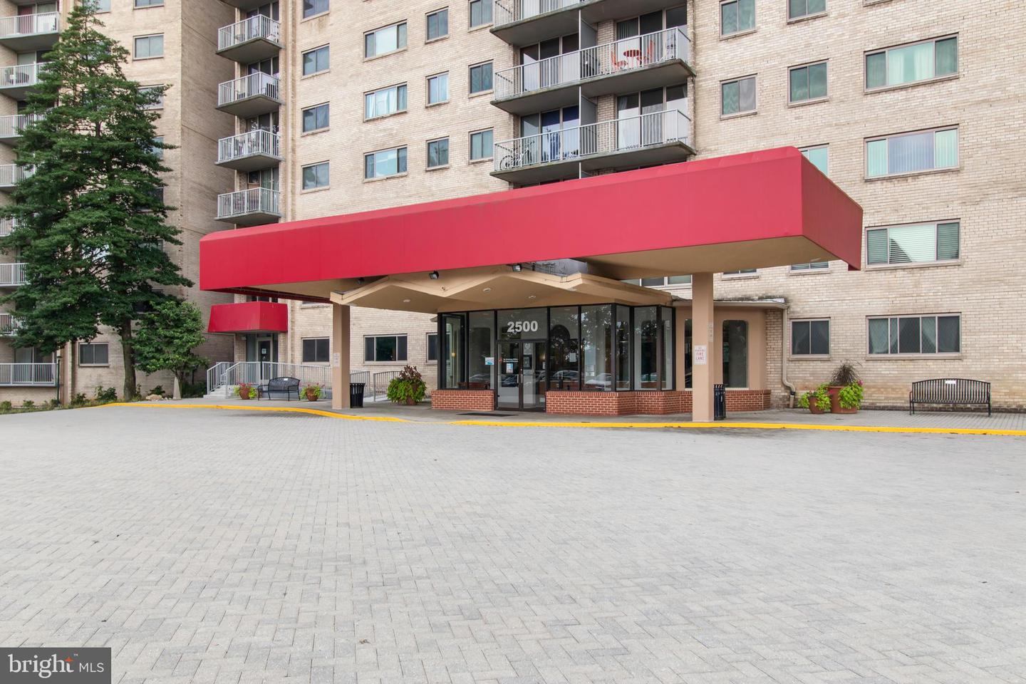 2500 N Van Dorn St #524 Property Photo 2