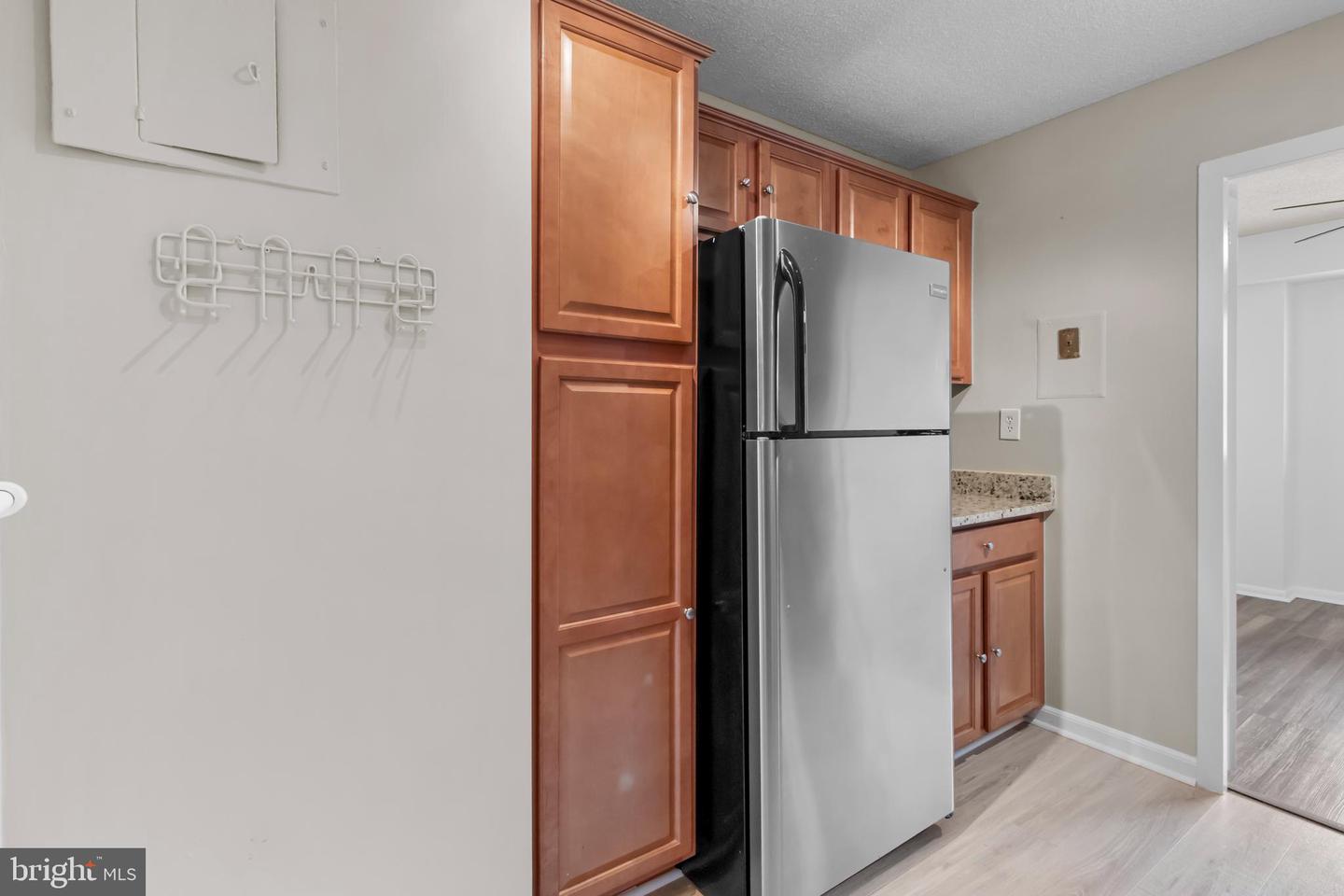 2500 N Van Dorn St #524 Property Photo 17