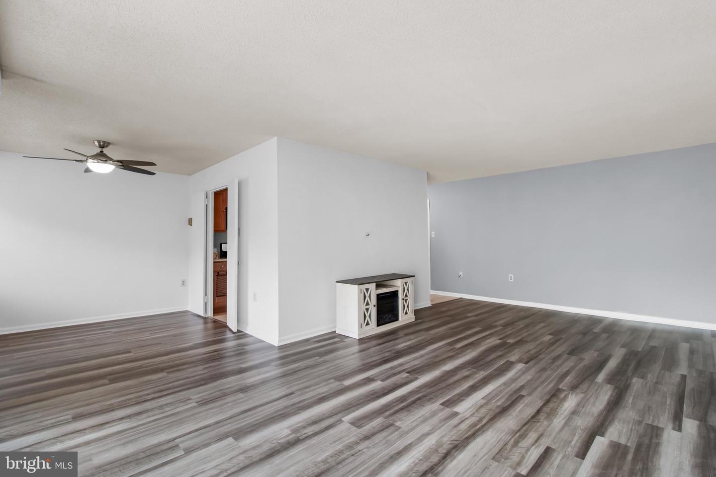 2500 N Van Dorn St #524 Property Photo 22