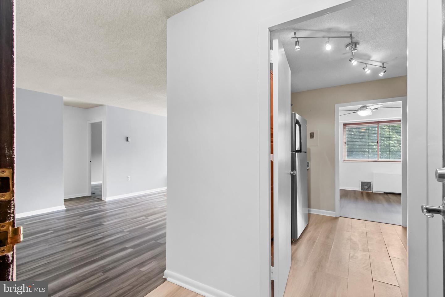 2500 N Van Dorn St #524 Property Photo 25
