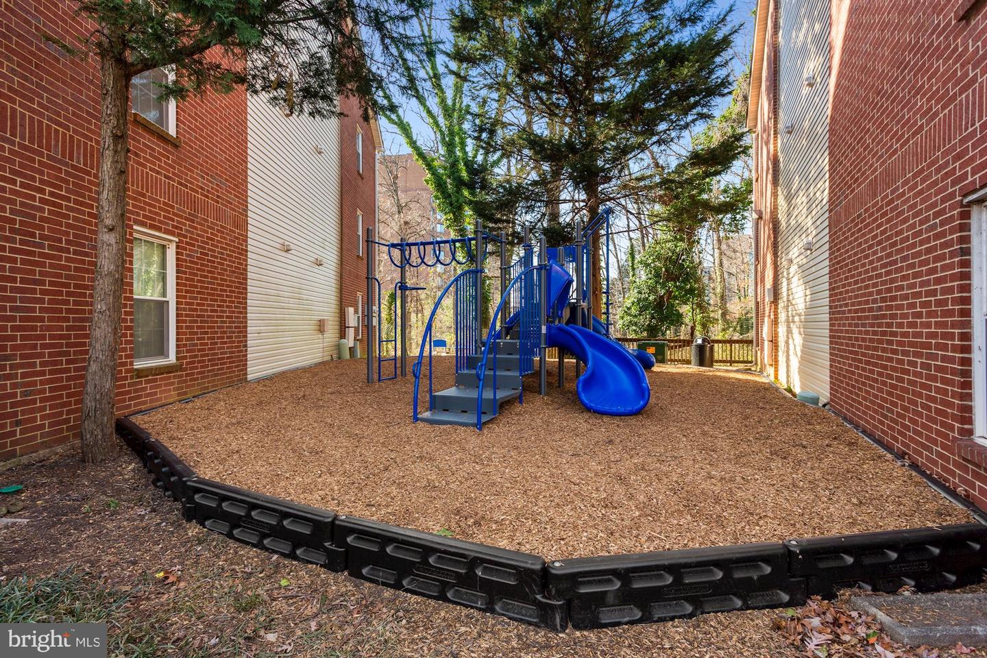 3315 Wyndham Cir #2235 Property Photo 49
