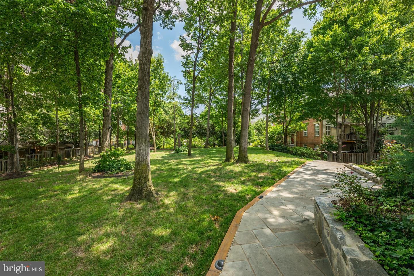 4648 Lambert Dr Property Photo 41