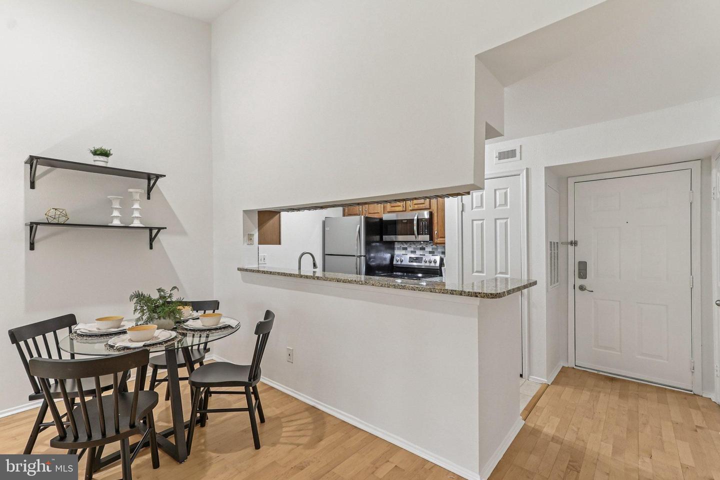 3307 Wyndham Cir #4159 Property Photo 10