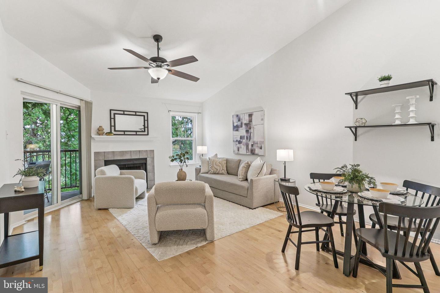 3307 Wyndham Cir #4159 Property Photo 12