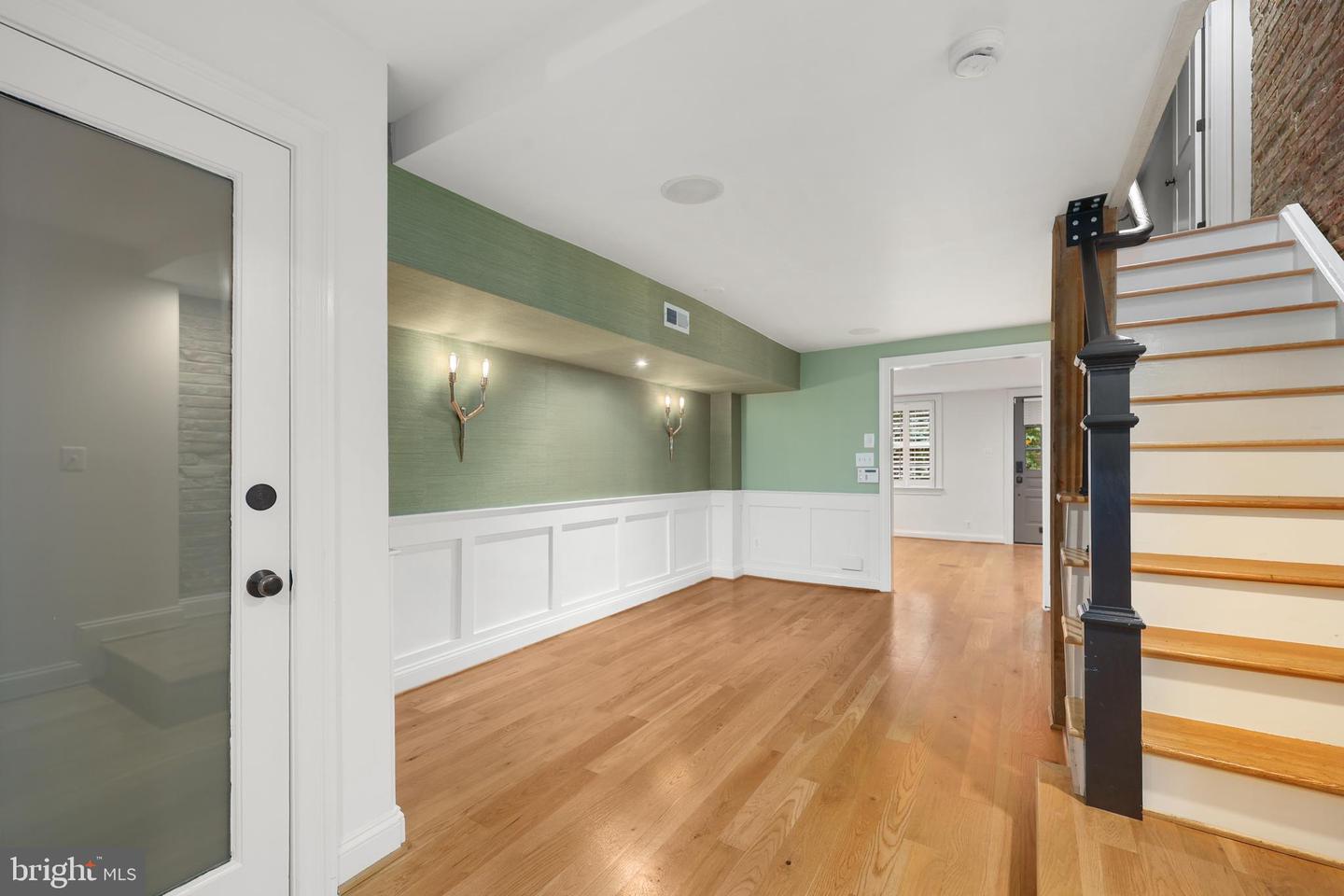 607 S Saint Asaph St Property Photo 4