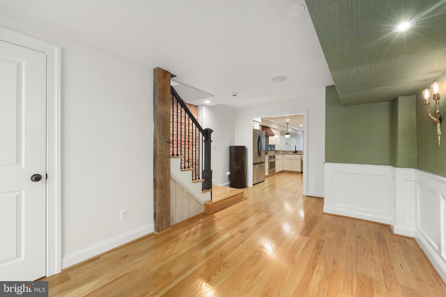 607 S Saint Asaph St Property Photo 5