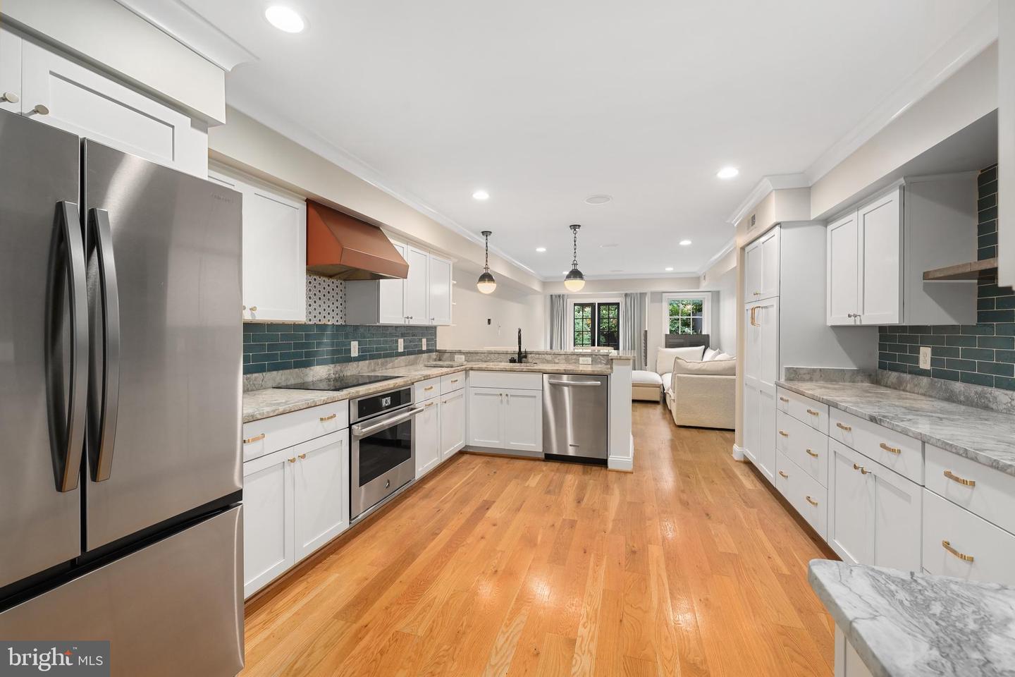 607 S Saint Asaph St Property Photo 8