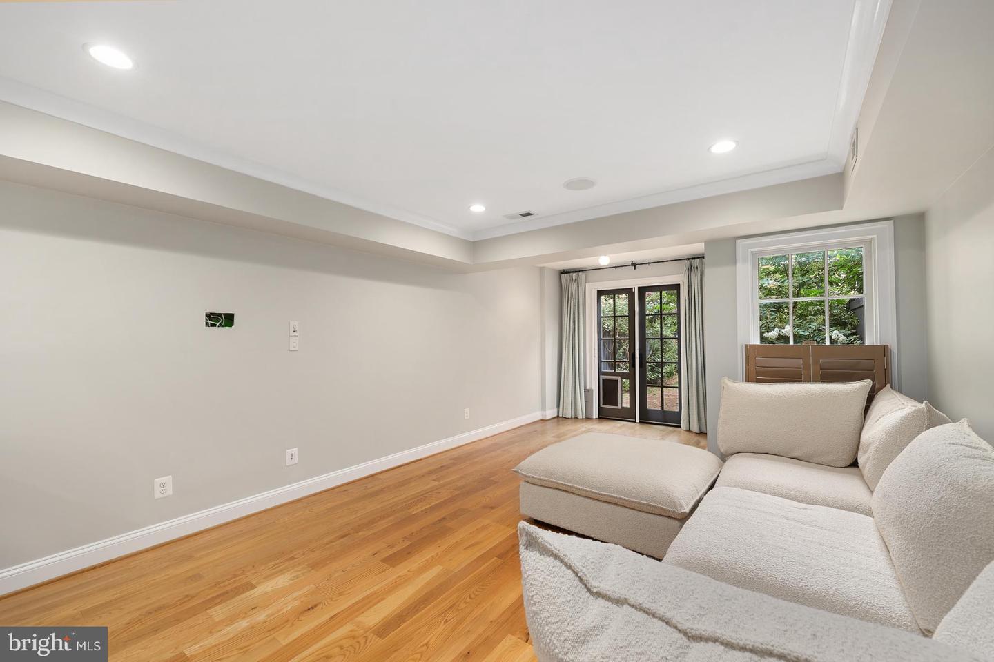 607 S Saint Asaph St Property Photo 12