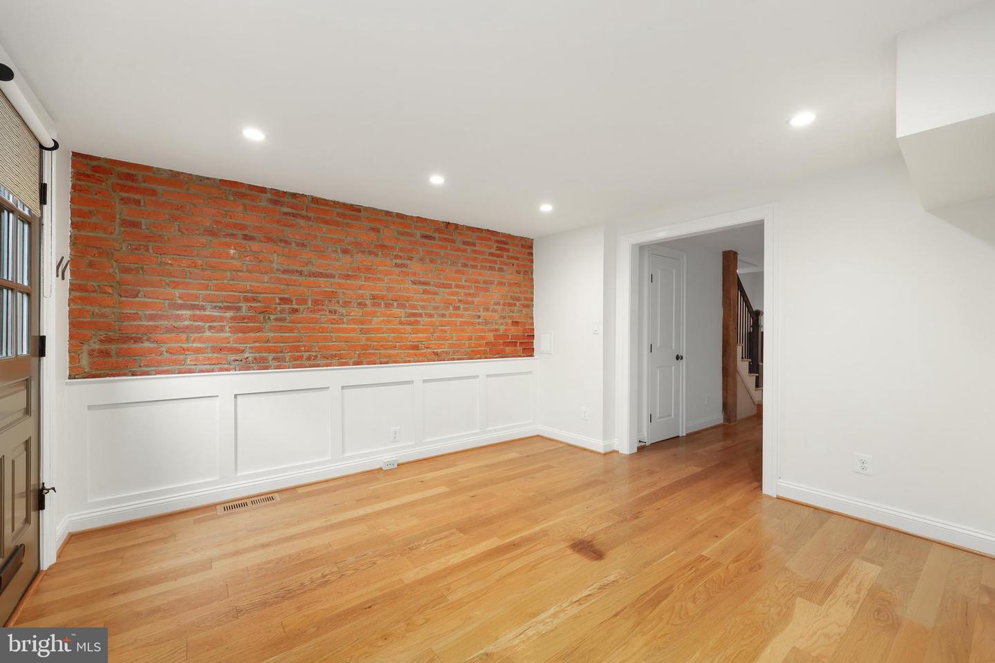607 S Saint Asaph St Property Photo 16