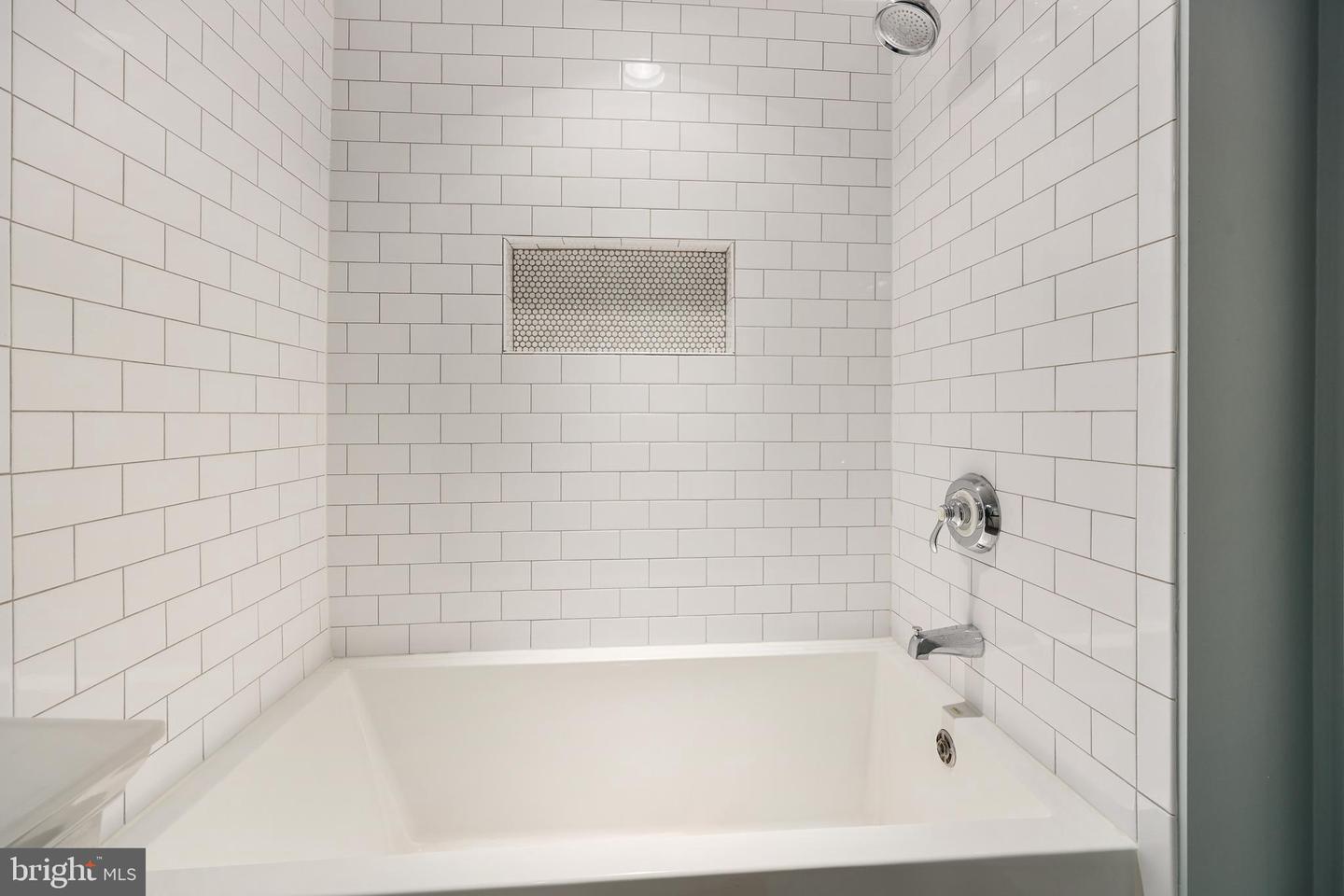 607 S Saint Asaph St Property Photo 21