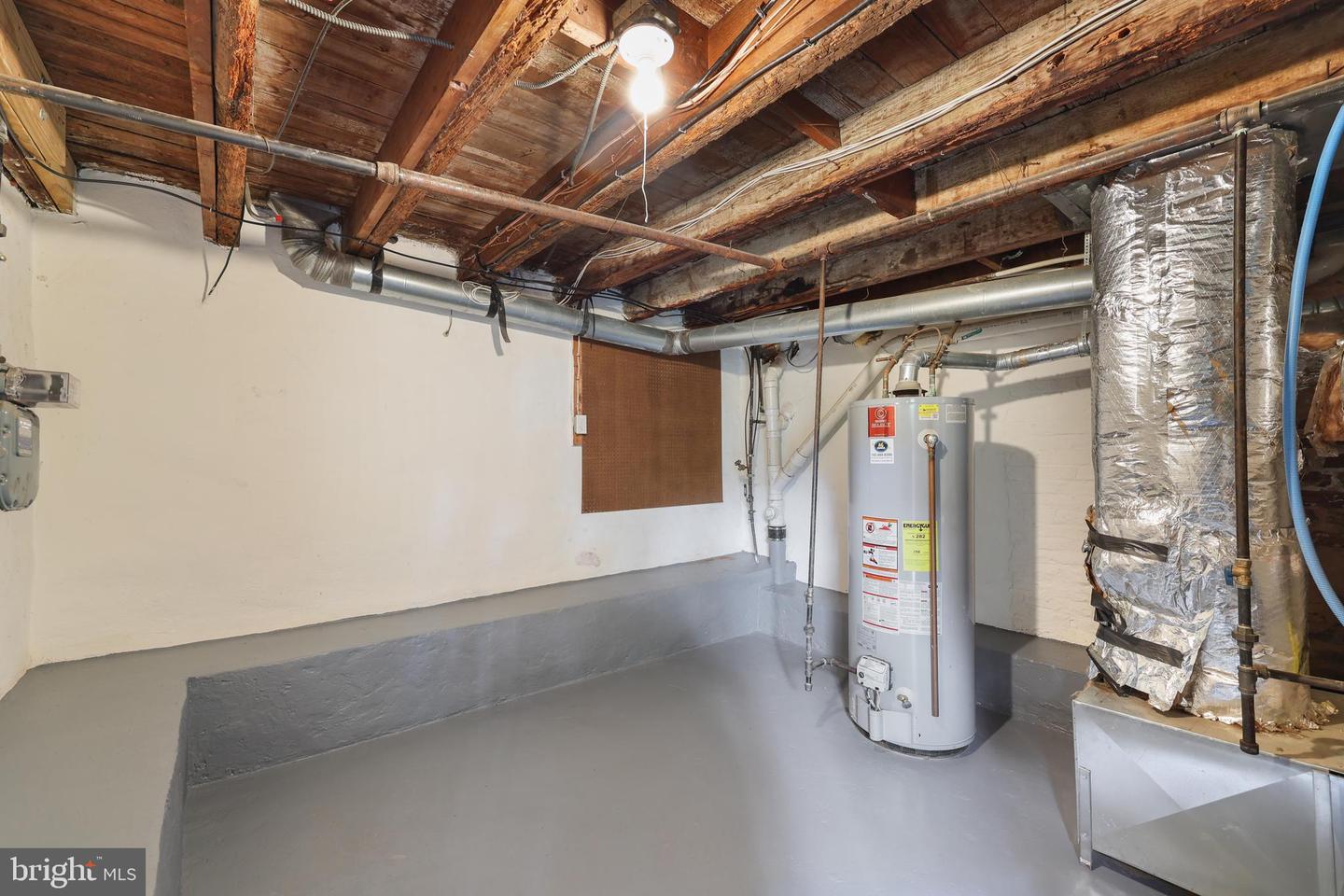 607 S Saint Asaph St Property Photo 33