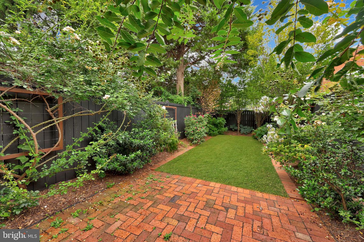 607 S Saint Asaph St Property Photo 36