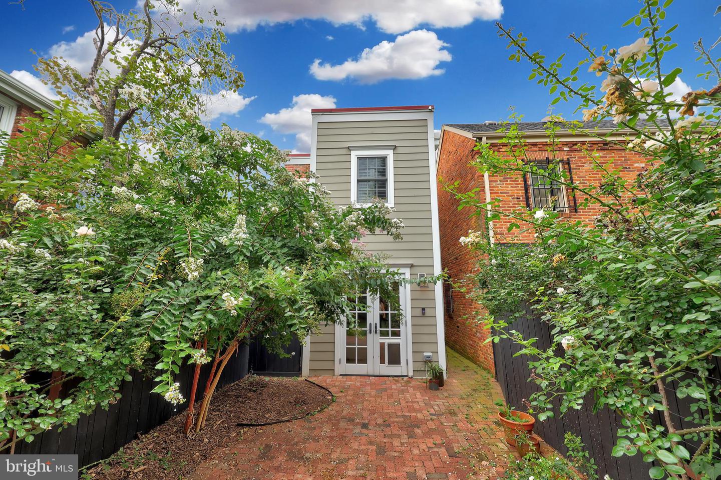 607 S Saint Asaph St Property Photo 38
