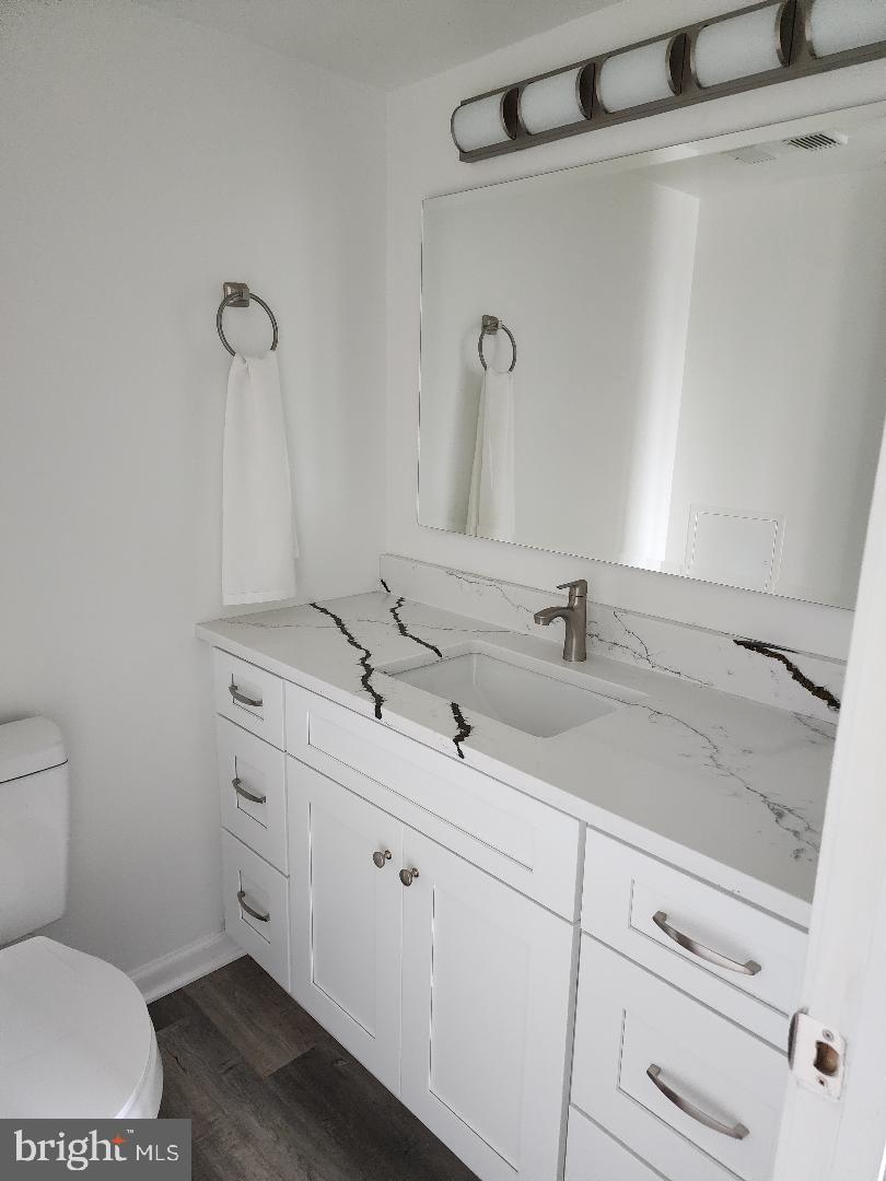 307 Yoakum Pkwy #1024 Property Photo 26