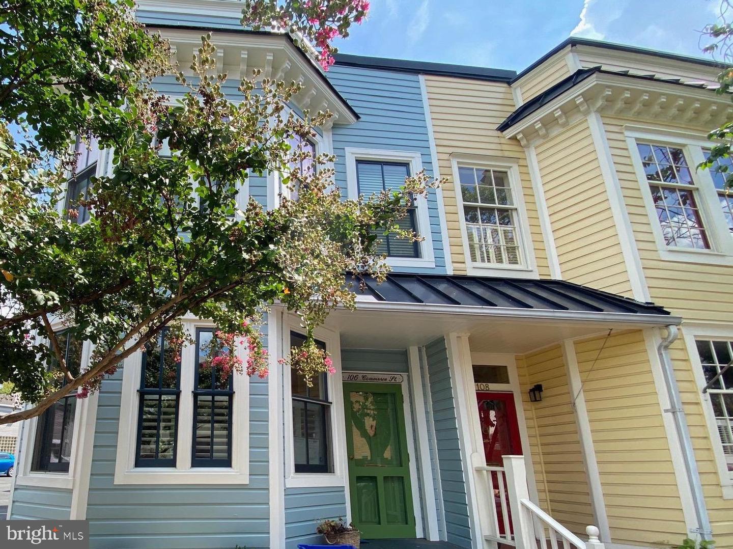 106 Commerce St Property Photo 1