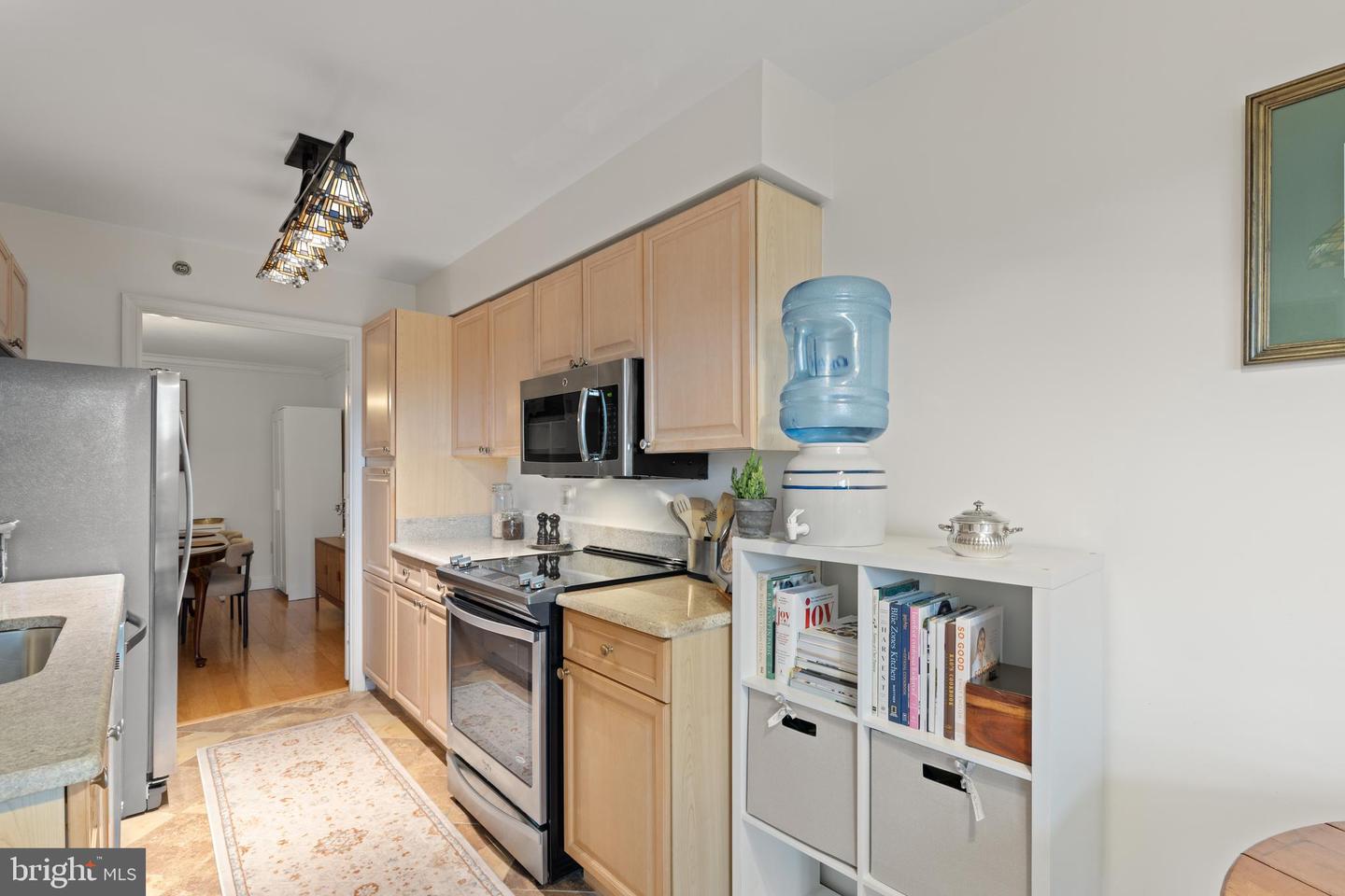 2151 Jamieson Ave #601 Property Photo 15