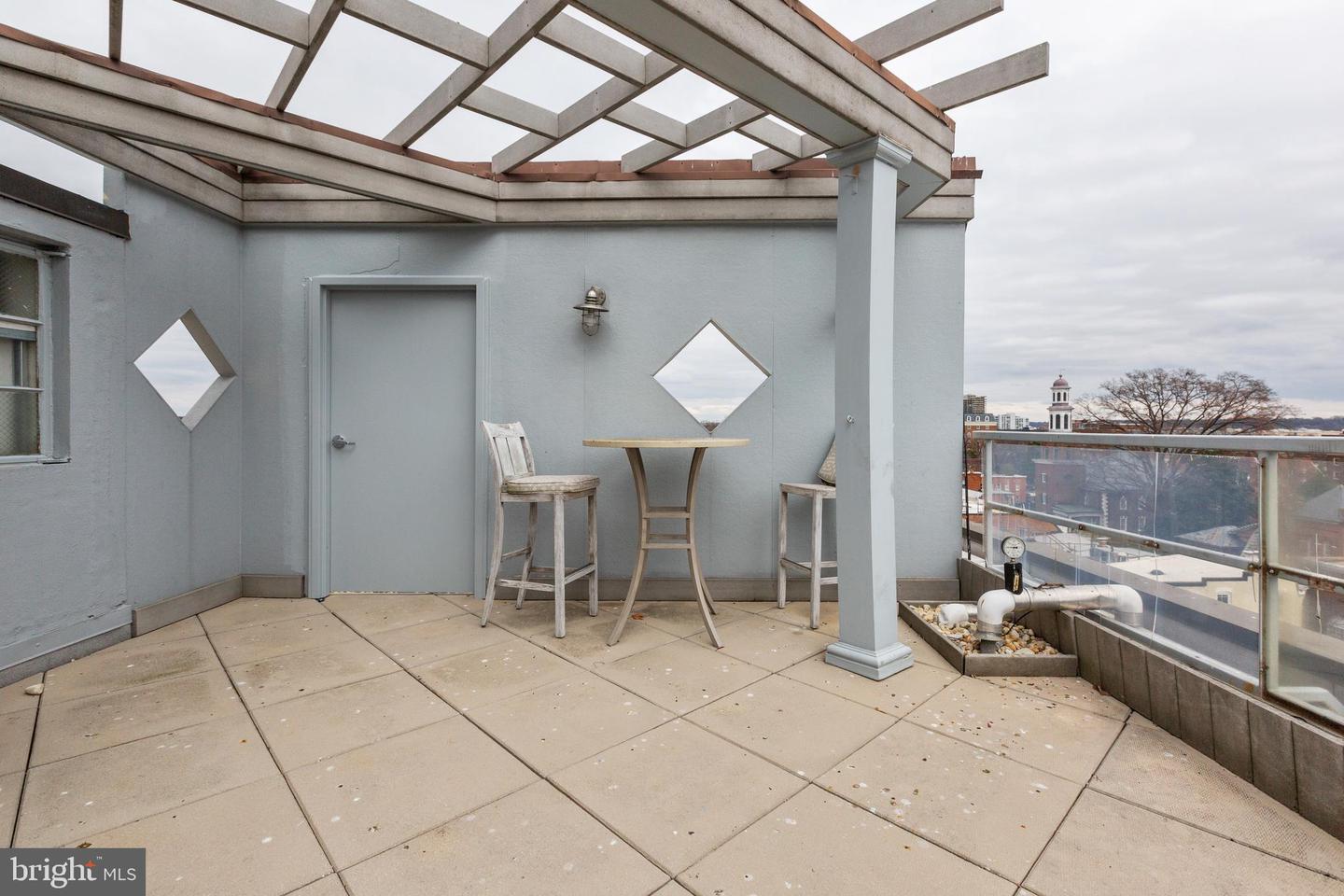 815 King St #3d Property Photo 20