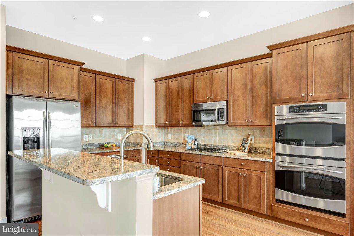 3534 Goddard Way Property Photo 16