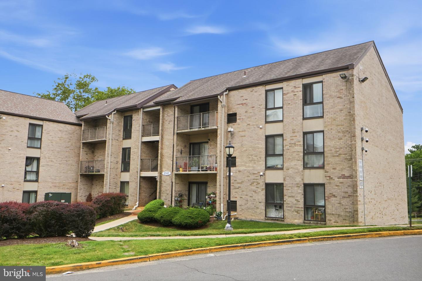 6141 EDSALL RD #E Property Photo 1