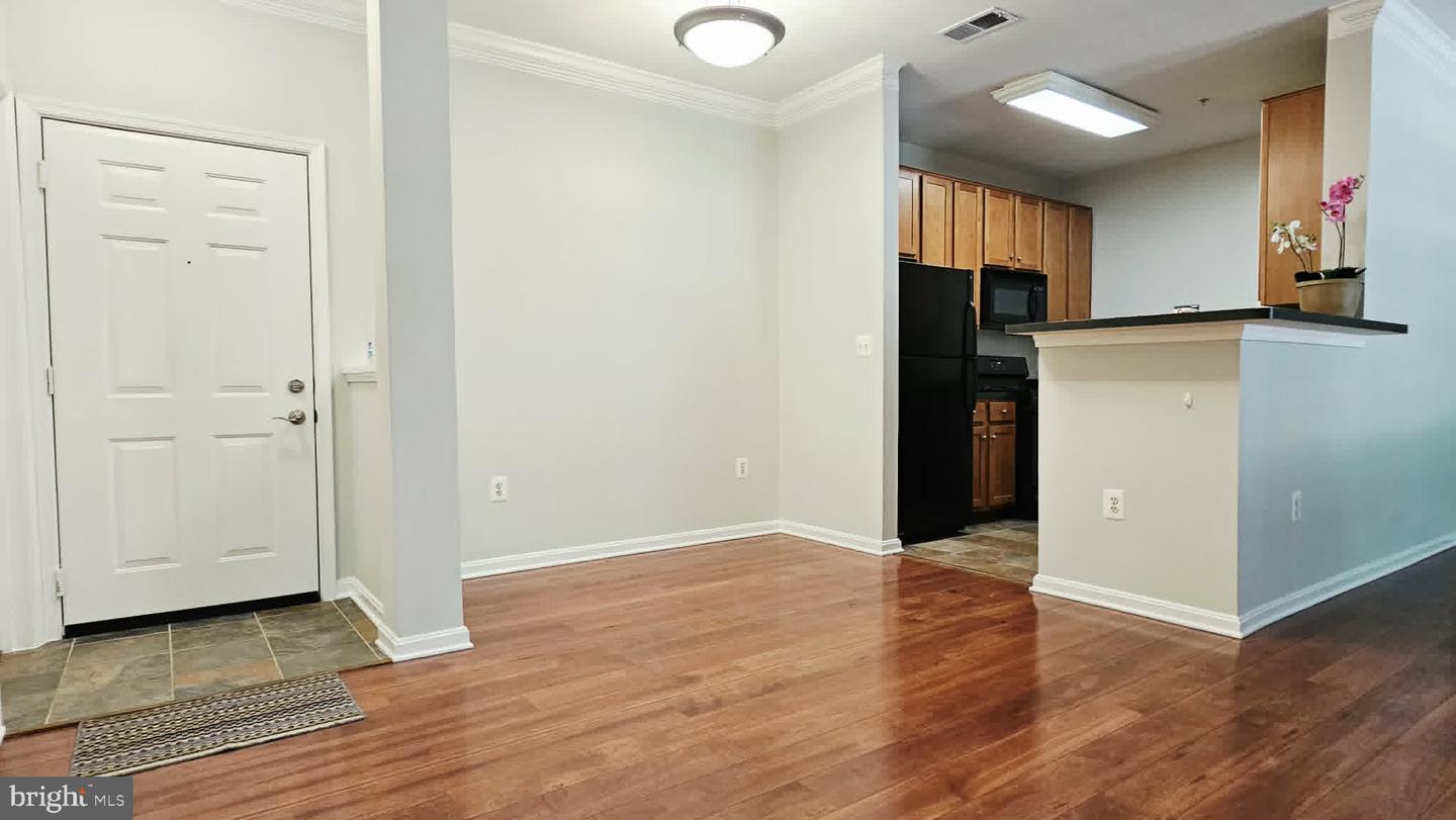 4862 Eisenhower Ave #158 Property Photo 6