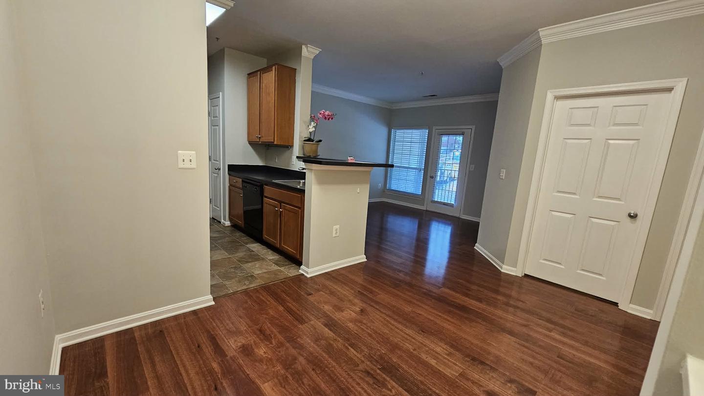 4862 Eisenhower Ave #158 Property Photo 8