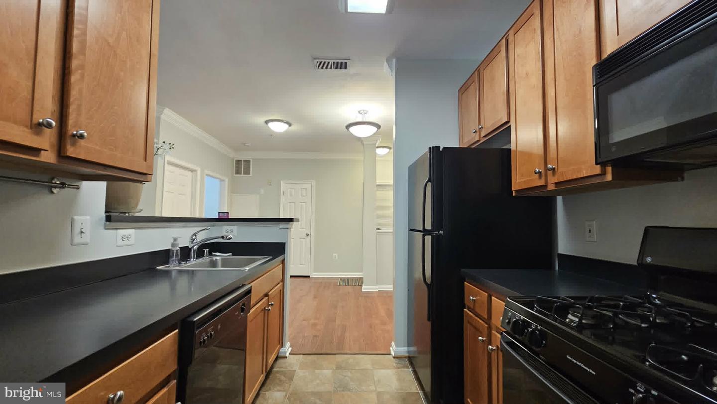 4862 Eisenhower Ave #158 Property Photo 13