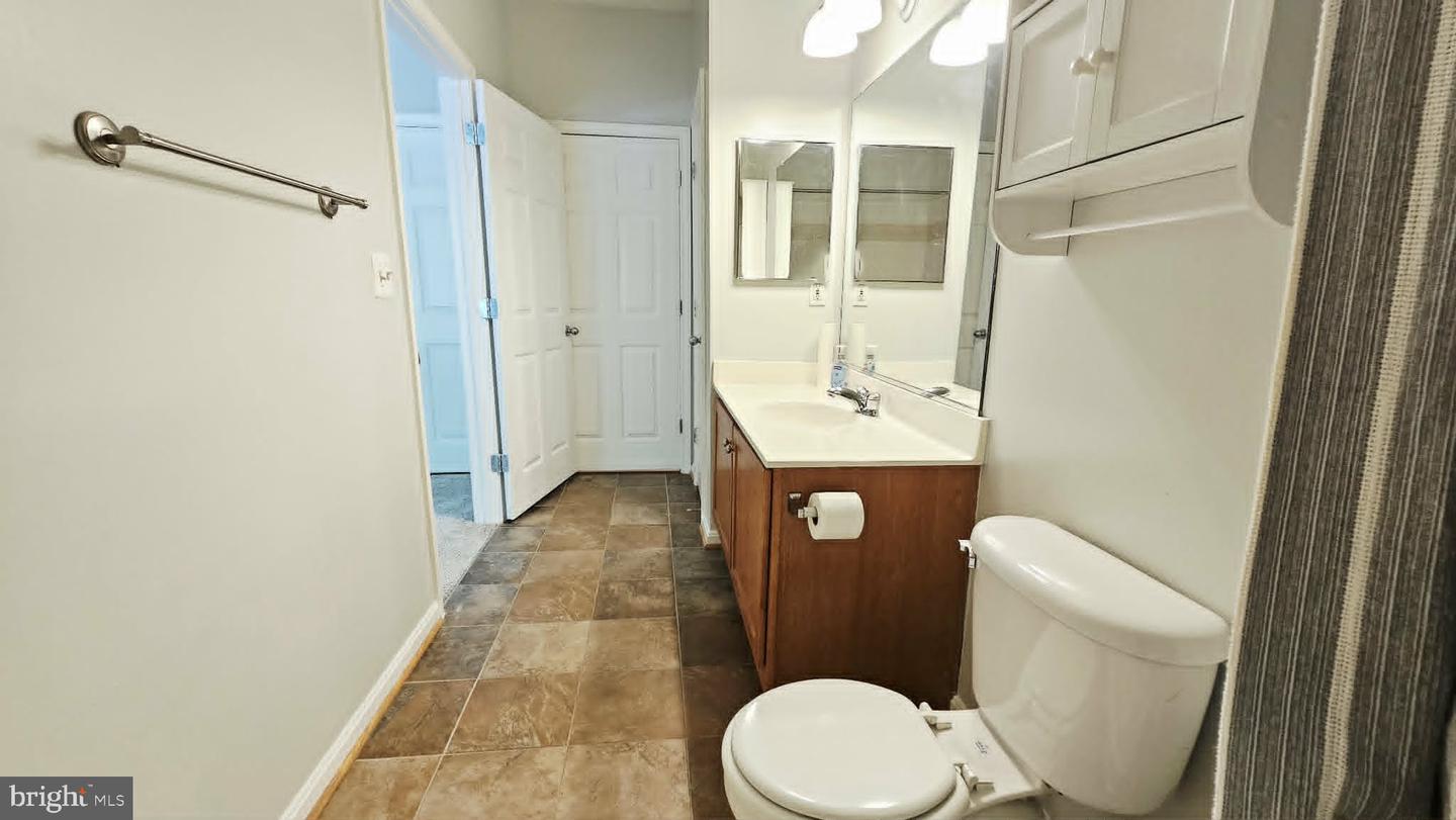 4862 Eisenhower Ave #158 Property Photo 25