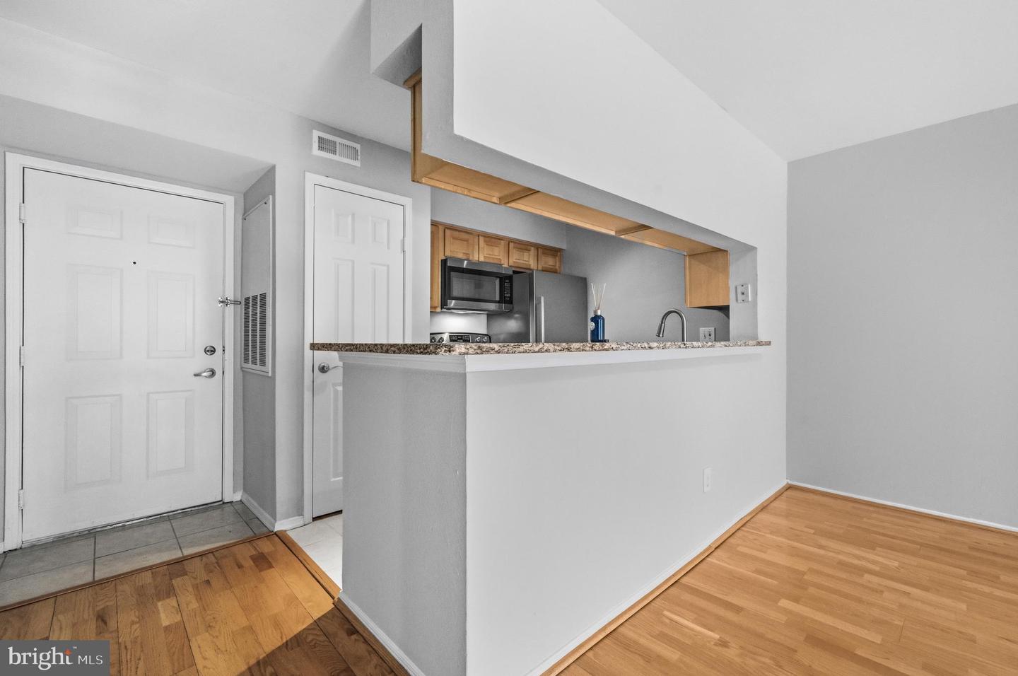 3307 Wyndham Cir #1160 Property Photo 5