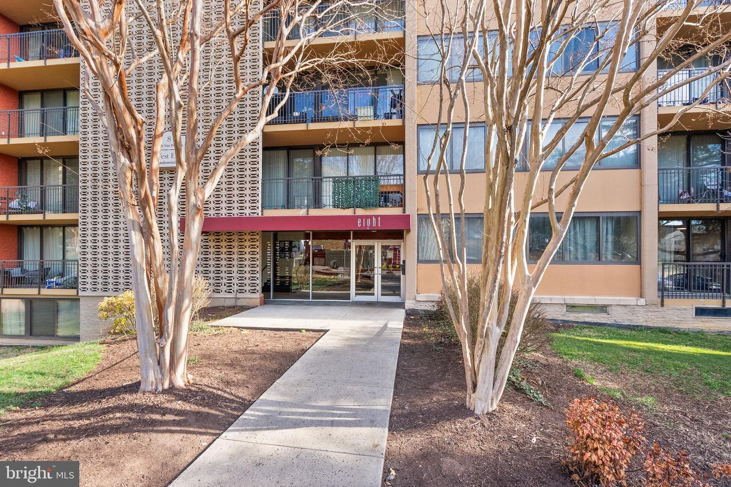 8 S Van Dorn St #201 Property Photo 1