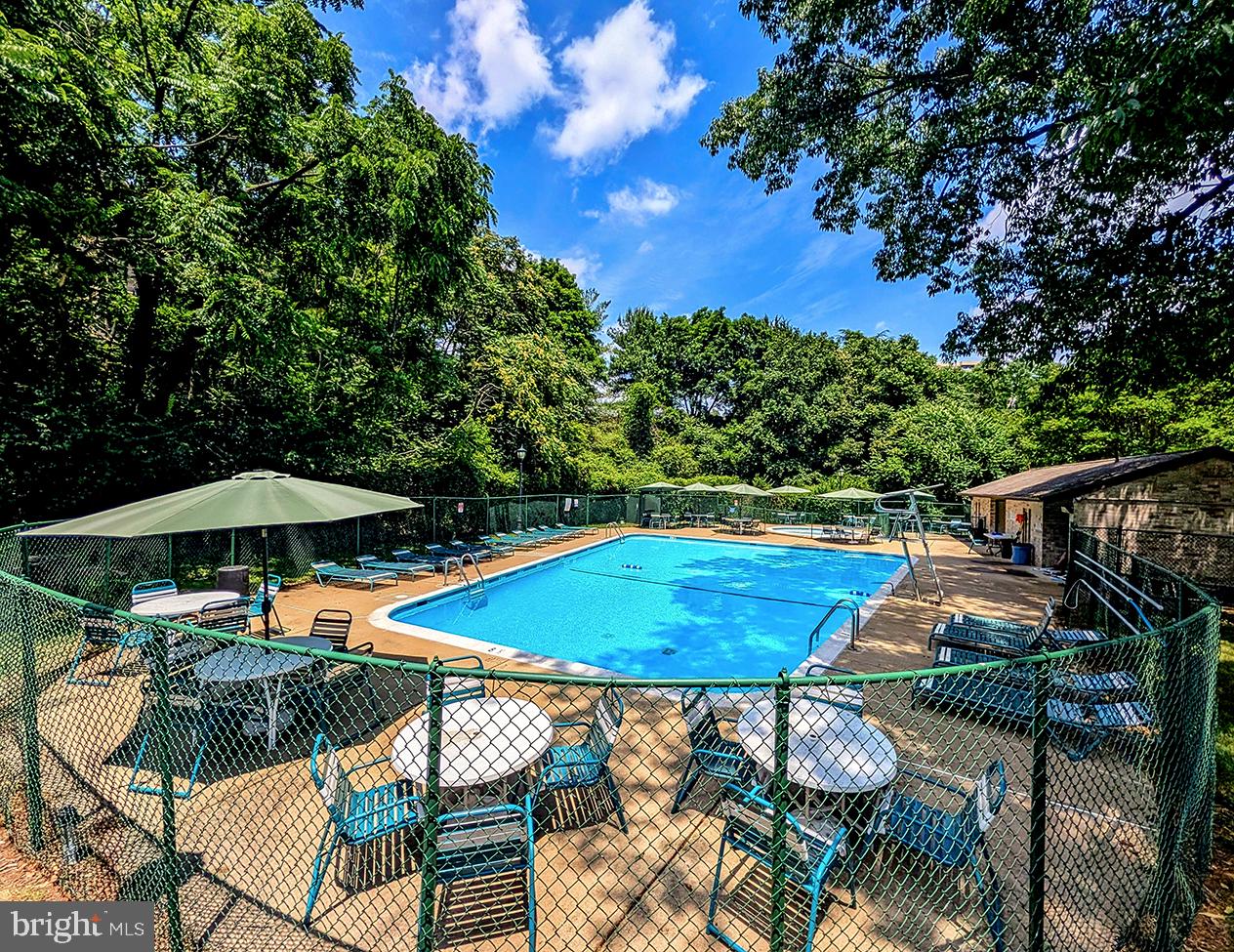 6141 Edsall Rd #b Property Photo 26