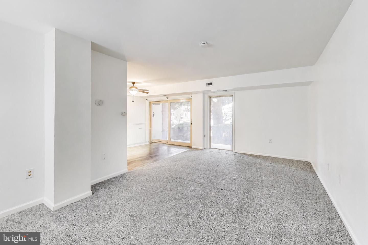5250 Valley Forge Dr #107 Property Photo 7