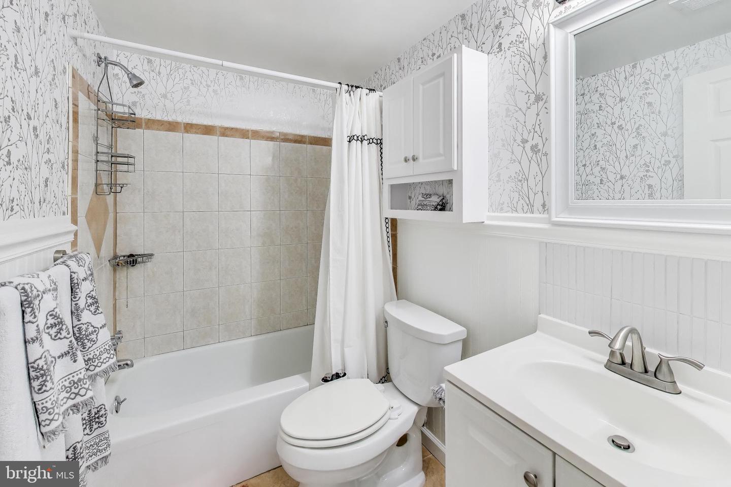 5250 Valley Forge Dr #107 Property Photo 18