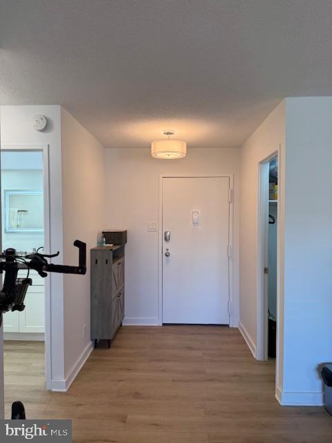 203 Yoakum Pkwy #1004 Property Photo 17