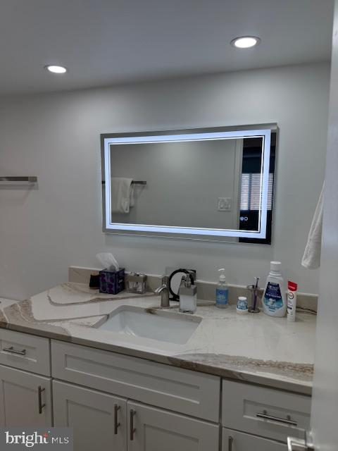 203 Yoakum Pkwy #1004 Property Photo 26