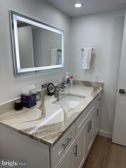 203 Yoakum Pkwy #1004 Property Photo 28