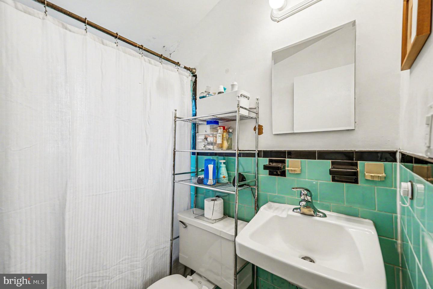116 E Taylor Run Pkwy Property Photo 7