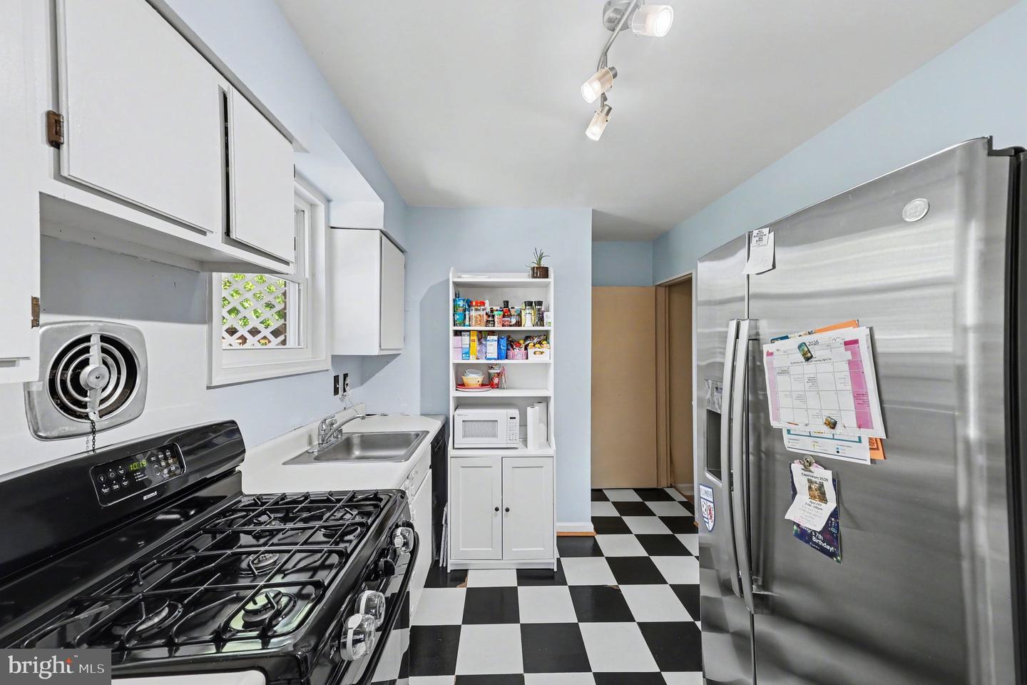 116 E Taylor Run Pkwy Property Photo 8