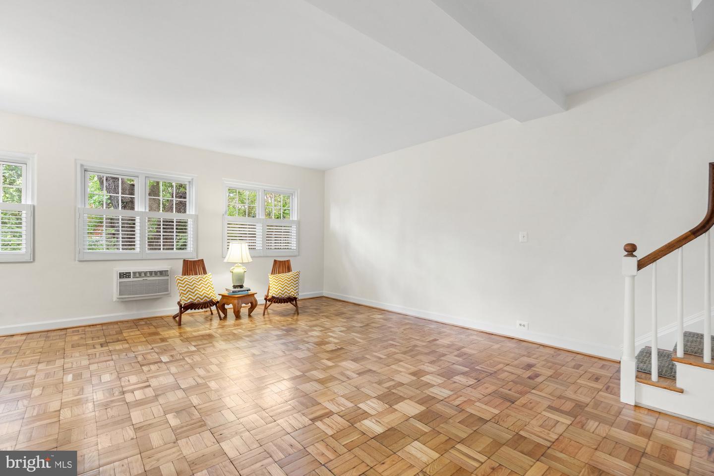 3304 Gunston Rd Property Photo 4