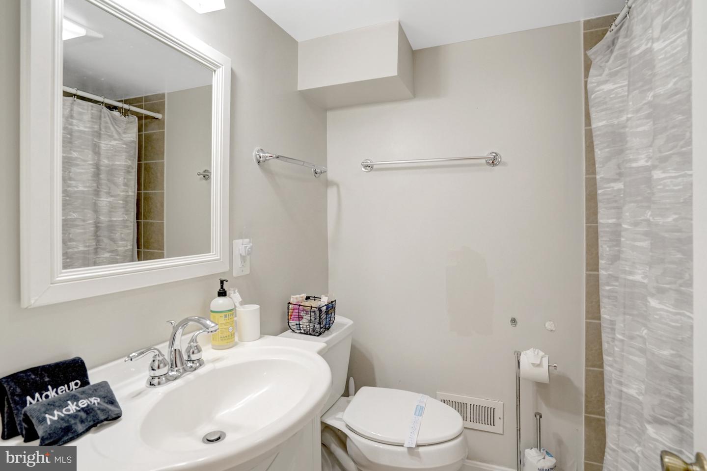 219 Buchanan St Property Photo 18